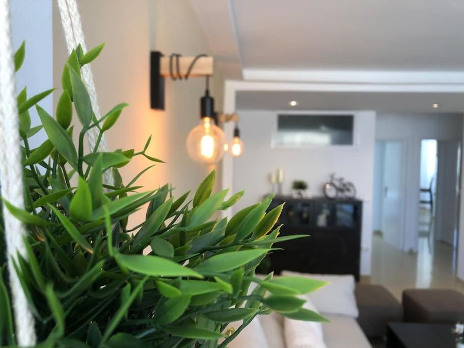 Apartamento Amplio Y Centrico Fuengirola Ngoại thất bức ảnh